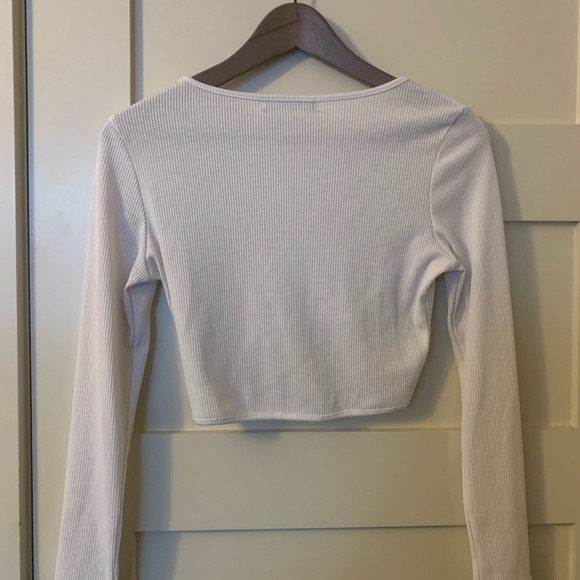 White Long-Sleeve Top - Picture 2 of 3